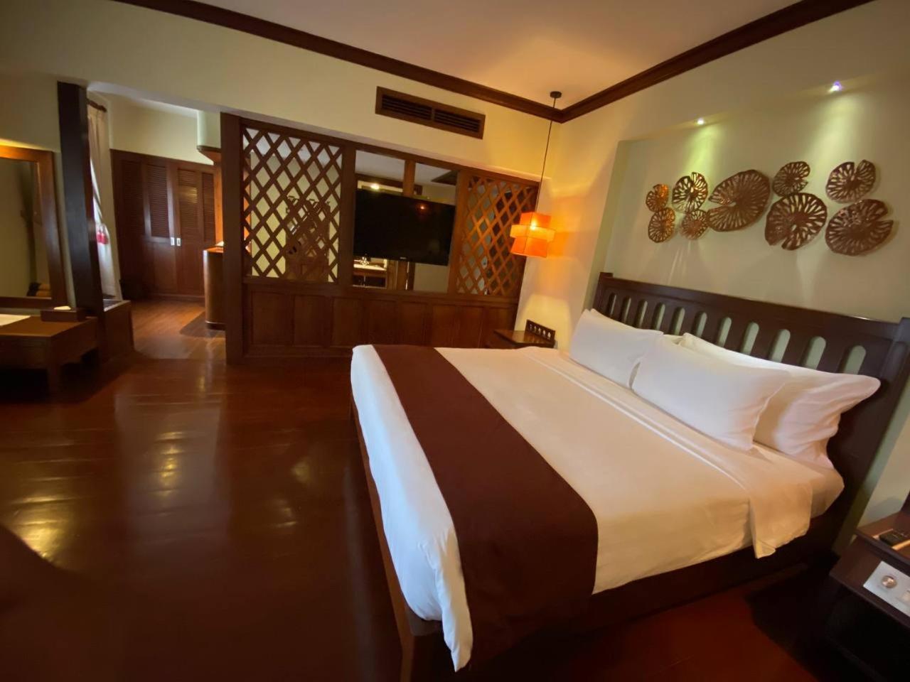 Royal Angkor Resort & Spa Сием Реап Екстериор снимка